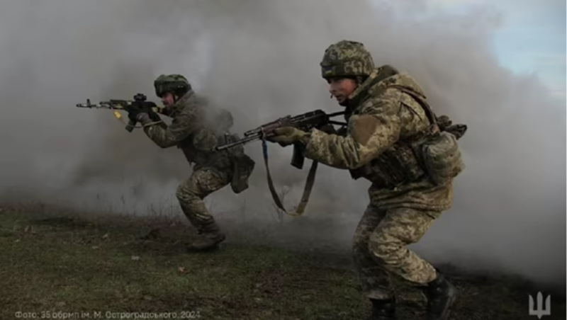  Lực lượng Ukraine tại Sudzha về cơ bản đã bị bao vây và đang bị tiêu diệt có hệ thống. Thông tin này được đưa ra bởi Phó chỉ huy Tổng cục Quân sự - Chính trị của Lực lượng Vũ trang Nga, chỉ huy lực lượng đặc nhiệm "Akhmat" Apty Alaudinov. Ảnh: Pravda