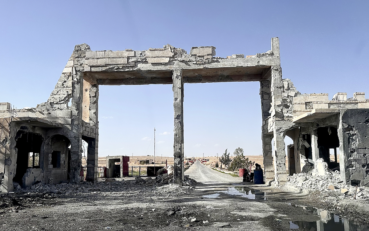 Bước đi của Thổ Nhĩ Kỳ được xem như chiến lược hai mục tiêu: củng cố năng lực phòng thủ cho chính quyền mới ở Syria, đồng thời gia tăng chiến dịch chống tổ chức Nhà nước Hồi giáo (ISIS) trong khu vực. Tuy nhiên, động thái này đã vấp phải phản ứng gay gắt từ Israel, nước vừa tiến hành không kích vào T-4 vài ngày trước, và đặt ra những câu hỏi lớn về lợi ích của Mỹ tại Trung Đông.