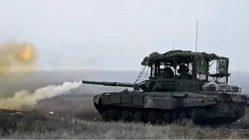 Nhờ việc xuyên thủng nhiều tuyến phòng thủ của Ukraine trong năm 2024, đặc biệt ở khu vực trung tâm và nam Donbas, quân Nga hiện đang áp sát tỉnh Dnipropetrovsk—nơi hệ thống phòng thủ chưa hoàn chỉnh. Nếu quân Nga tiến vào đây, diện tích lãnh thổ chiếm đóng có thể mở rộng đáng kể. Ảnh: Bộ Quốc phòng Nga