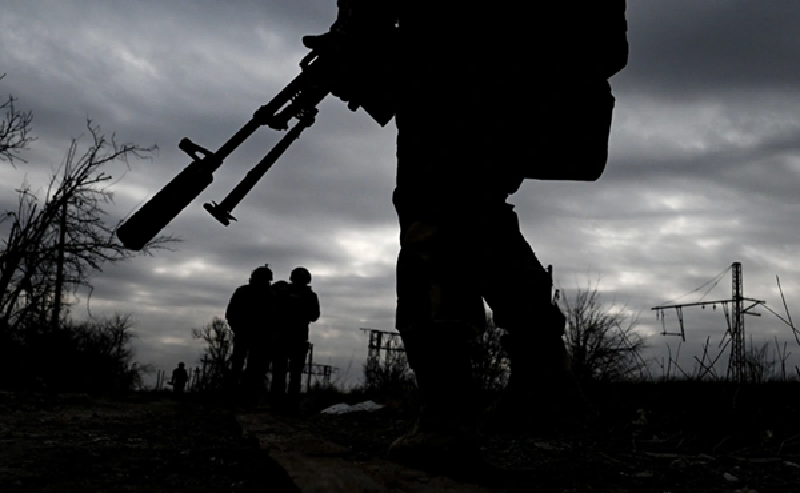 Ban đầu, lữ đoàn này có 468 kỹ thuật viên, trong đó 250 người đã bị chuyển thành bộ binh, và giờ đây, họ muốn chuyển nốt 218 người còn lại. Điều này đồng nghĩa với việc lữ đoàn này gần như đã không còn tồn tại trên danh nghĩa. Ảnh: RIA Novosti