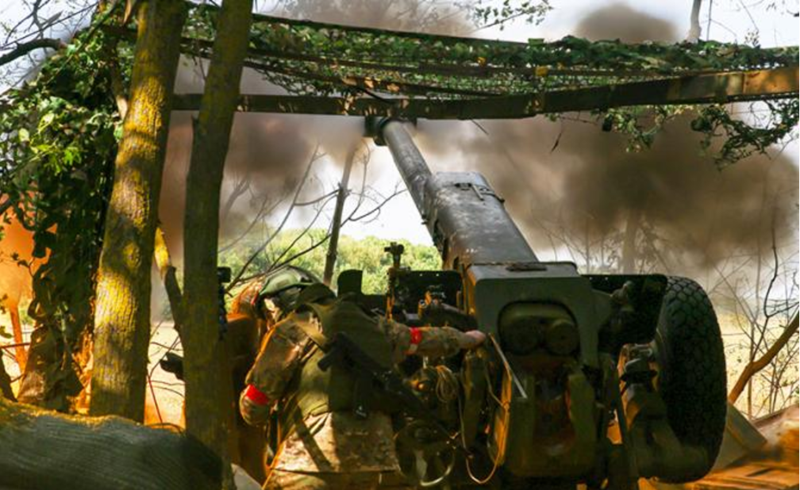 Giờ đây, cả thế giới đều thấy rằng lực lượng Ukraine không chỉ không thể giành lại lãnh thổ của mình mà còn đánh mất một bàn đạp chiến lược để thương lượng với Nga, theo nhận định của tác giả bài viết. Ảnh: TASS