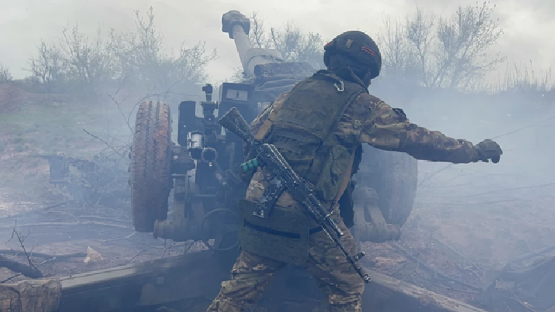 Trận chiến tại Makhnovka đã tạm dừng, quân Nga gần như rút hoàn toàn khỏi ngôi làng này. Hơn nữa, do sự phản công quyết liệt của quân Ukraine, lực lượng Nga cũng không thể đứng vững ở khu vực lân cận. Ảnh: Kp.ru