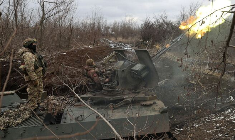 Số liệu này được công bố bởi nhóm dự án “Tôi muốn sống” của Ukraine. Đây là một dự án quốc gia thuộc Cơ quan Điều phối Đối xử với Tù binh, được thành lập với sự hỗ trợ từ Bộ Quốc phòng Ukraine và Cục Tình báo Chính của Ukraine. Các thông tin về số lượng binh sĩ đào ngũ được thu thập từ nguồn tin bên trong lực lượng trung ương Nga. Ảnh minh họa.