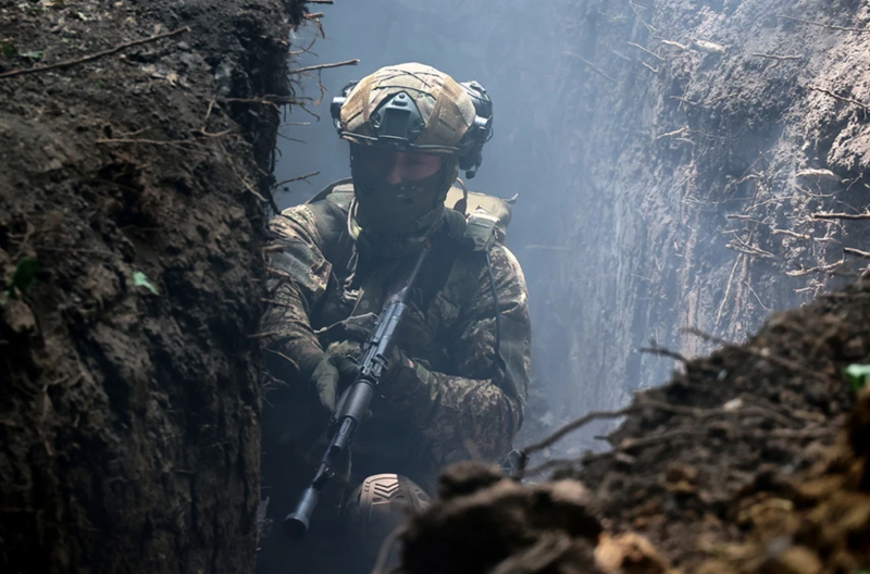 Quân đội Nga một lần nữa thực hiện một cuộc tấn công bất ngờ qua đường ống, di chuyển dọc theo một đường ống khí đốt tự nhiên có đường kính 1,4 mét và tiến sâu 14 km vào hậu phương của Ukraine. Ảnh: Reuters