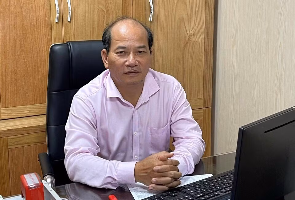 Khiển trách ông Nguyễn Thế Thịnh, Bí thư Chi bộ, Cục trưởng Cục Quản lý Y, Dược cổ truyền.