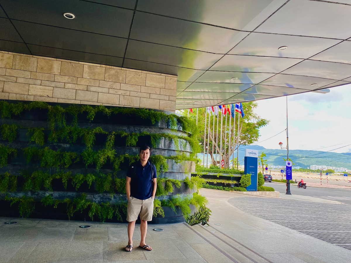 Tại trang web trên, mỗi thành viên tham gia phải đóng 100 USD tiền lệ phí và phải được thành viên có uy tín trong diễn đàn giới thiệu. Sau đó, thành viên muốn đăng bài viết mua bán thì phải đóng thêm 50 USD nữa.