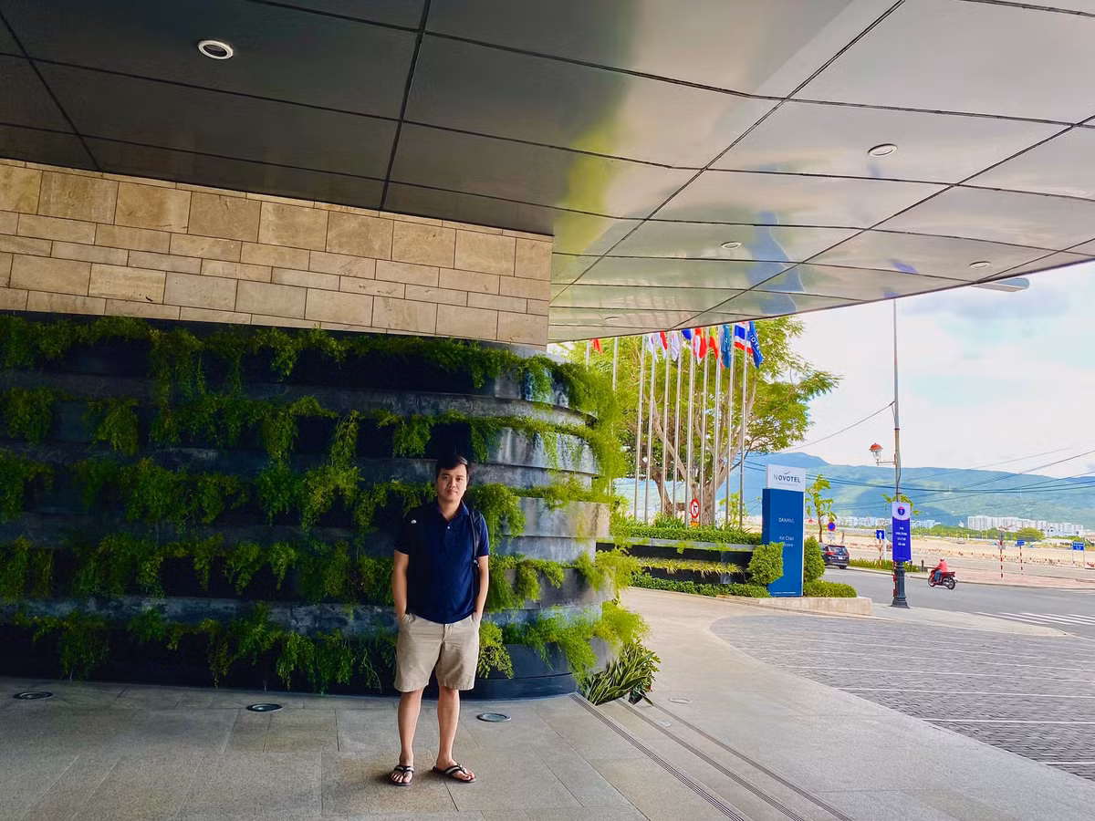 Tại trang web trên, mỗi thành viên tham gia phải đóng 100 USD tiền lệ phí và phải được thành viên có uy tín trong diễn đàn giới thiệu. Sau đó, thành viên muốn đăng bài viết mua bán thì phải đóng thêm 50 USD nữa.