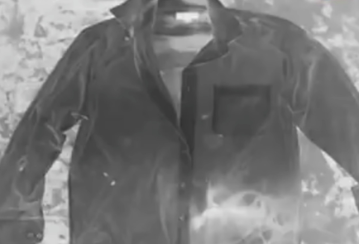 Điều này dễ lý giải bởi Chinh đã tạo cho mình vỏ bọc khá chắc chắn trước những người thân trong gia đình anh Nhường. Ngay sau khi anh Nhường bị sát hại, Nguyễn Thị Chinh đã tỏ ra rất thương xót, khóc lóc vật vã và là người sốt sắng nhất trong khi gia đình thực hiện ma chay cho anh Nhường.