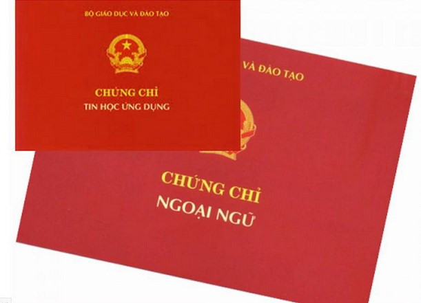 Cụ thể, theo quy định mới, nội dung bồi dưỡng công chức, viên chức bao gồm: Lý luận chính trị; Kiến thức quốc phòng và an ninh; Kiến thức, kỹ năng quản lý nhà nước; Kiến thức, kỹ năng theo yêu cầu vị trí việc làm. Như vậy, so với Nghị định 101/2017/NĐ-CP hiện hành sẽ không còn nội dung bồi dưỡng tiếng dân tộc, tin học, ngoại ngữ.