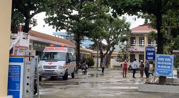  Phú Yên: Sáng 24/11, UBND thành phố Tuy Hòa (Phú Yên) cho học sinh tại điểm trường Nguyễn Công Trứ thuộc trường Tiểu học Trưng Vương tạm dừng học trực tiếp do một học sinh mắc COVD-19. 