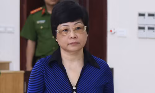 Châu Thị Thu Nga, sinh năm 1965, nguyên Chủ tịch HĐQT Housing Group. Tội danh: Án chung thân về tội “Lừa đảo chiếm đoạt tải sản”.