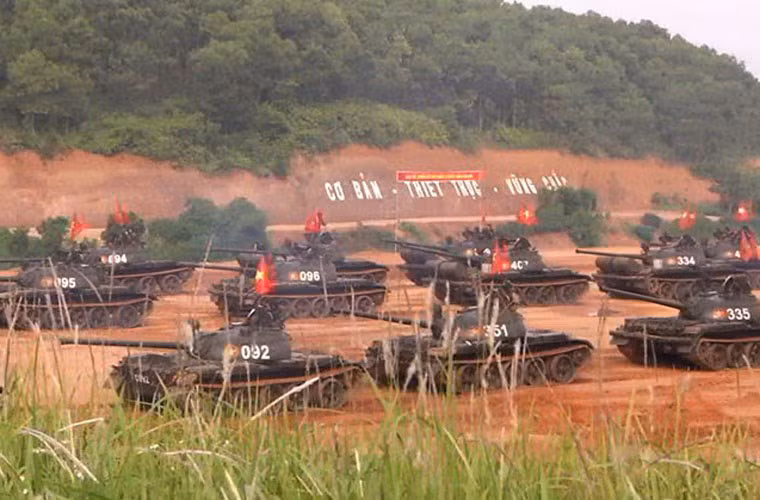 Một trong những binh chủng quang trọng nhất cần được ưu tiên hiện đại hóa của Quân chủng Lục quân, Quân đội Nhân dân Việt Nam là tăng – thiết giáp (TTG). Hiện nay, lực lượng TTG chủ yếu được trang bị các xe tăng, xe bọc thép có từ thời Liên Xô, chúng hầu như đều được coi là không phù hợp với chiến tranh hiện đại.