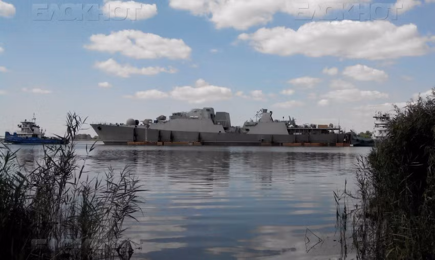 Tai sao tau Gepard thu 3 cua Viet Nam mat cot buom?