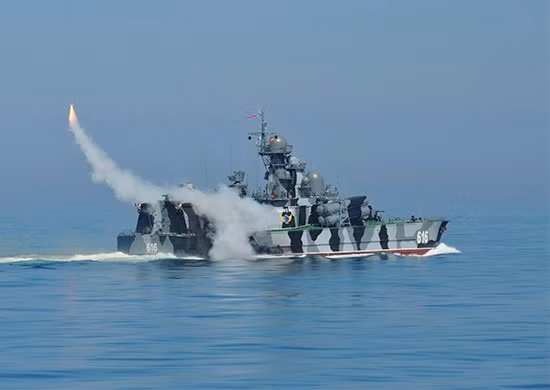 Trong tương lai, Nga sẽ vẫn sẽ còn rất nhiều việc phải làm để thoát khỏi hậu quả nặng nề từ các lệnh cấm vận do Ukraine áp đặt lên nền công nghiệp quốc phòng nước này.