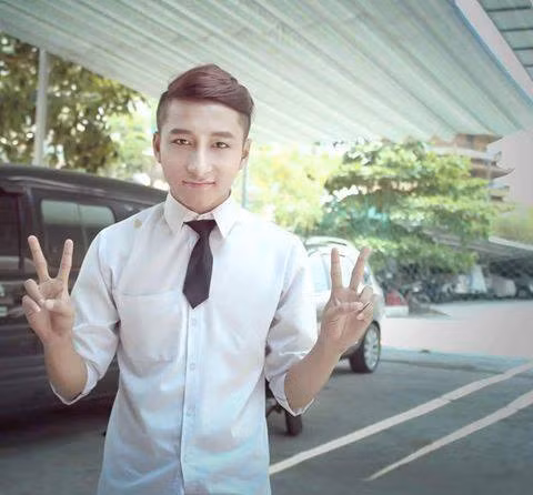 Tuy chưa biết tài năng ca hát của Viễn Thiện đến đâu nhưng riêng các phát ngôn "sống ảo" của chàng trai quê Bình Phước đã khiến mọi người ngao ngán.