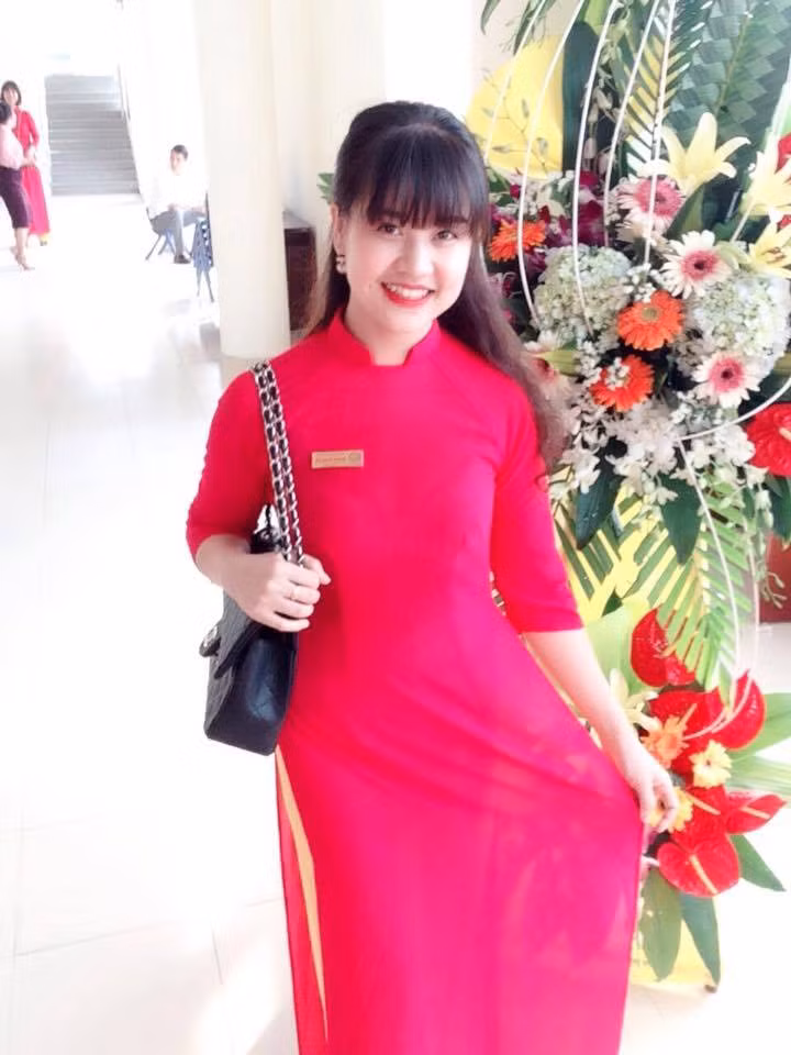  Nữ sinh ngày khai giảng xinh tươi, căng tràn nhựa sống.