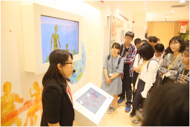 115 nha lanh dao tre chau A trai nghiem am thuc Viet tai Ajinomoto Cooking Studio-Hinh-3