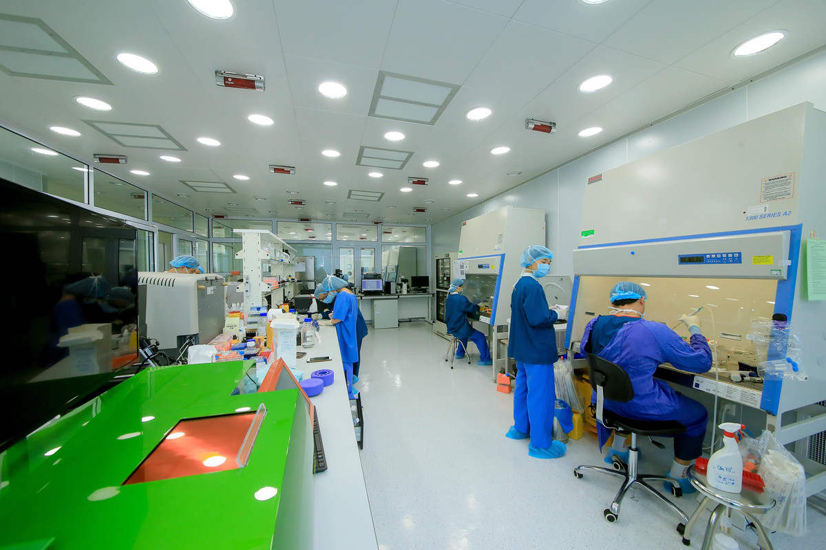 Vingroup cap 1.100 hoc bong du hoc toan phan dao tao thac si, tien si KHCN