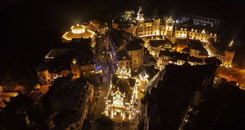 Mot thap ky chinh phuc va vuon tam the gioi cua khu du lich Sun World Ba Na Hills