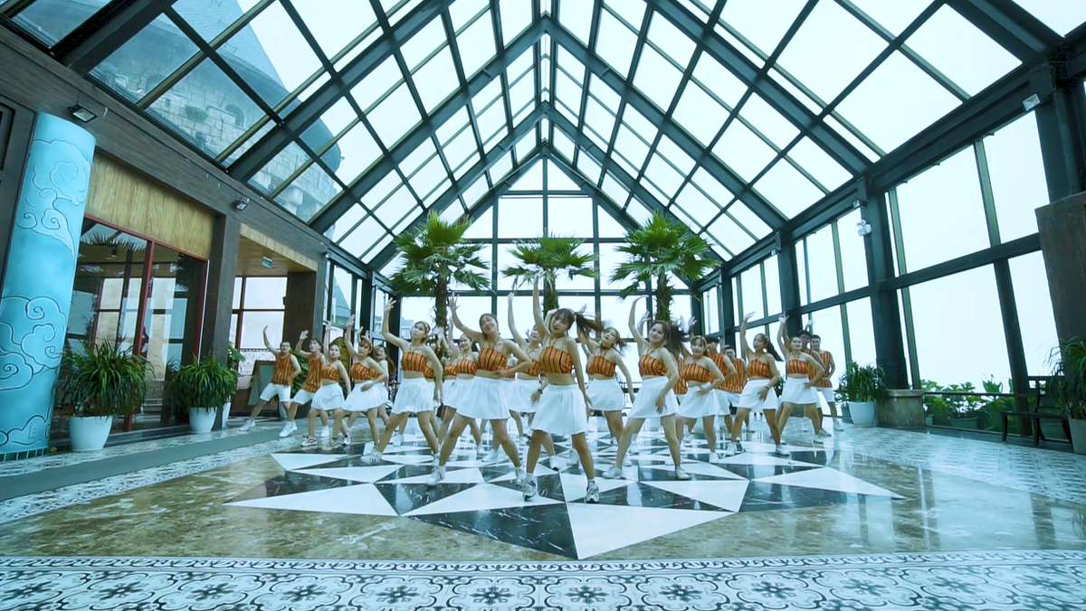 Doan Trang, ST Son Thach, John Huy Tran lam giao khao chung ket Flashmob 2019 – “Song tuoi tre”-Hinh-4