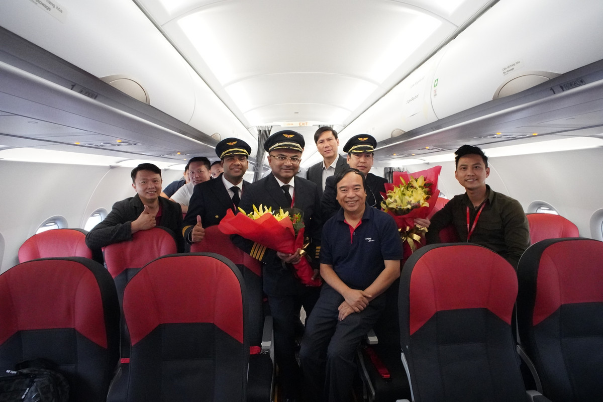 Vietjet don tau bay A321neo ACF 240 ghe dau tien tren the gioi-Hinh-2