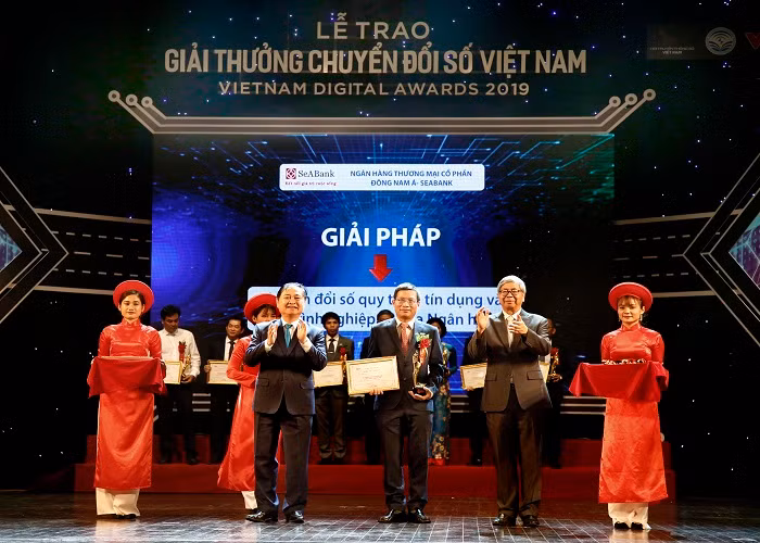 Seabank vinh du nhan giai thuong chuyen doi so Viet Nam-Hinh-2