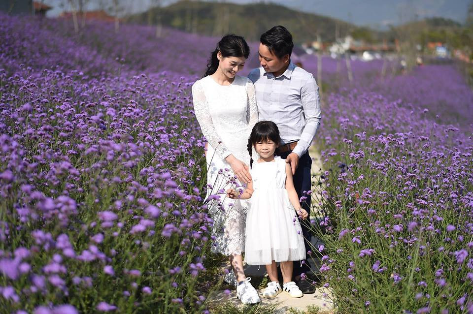 Lan dau to chuc le hoi dua ngua truyen thong vung cao tai Fansipan