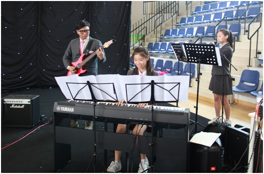 Giao vien quoc te thich thu voi le khai giang tai TH School-Hinh-10