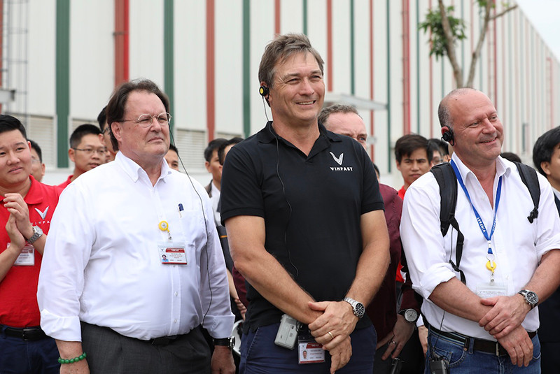 VinFast hoan thanh san xuat thu nghiem chiec xe Lux Suv dau tien-Hinh-12