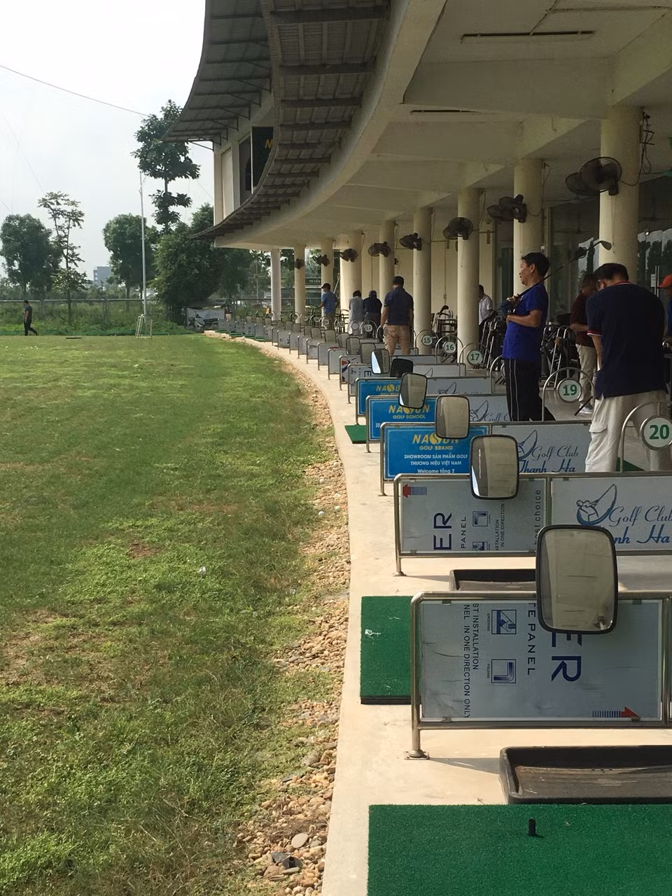 San tap Golf Thanh Ha Muong Thanh: Hien dai va tieu chuan bac nhat Ha Noi-Hinh-2