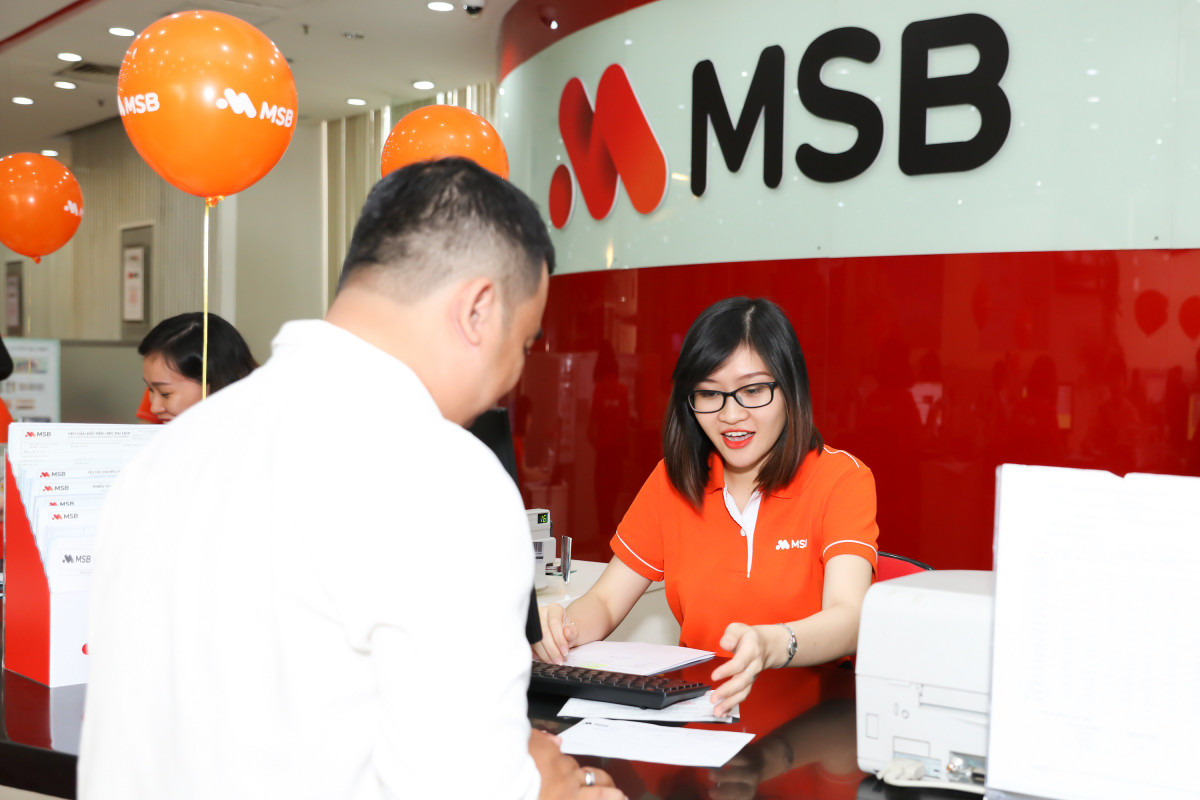 Lam sao de vua tien loi vua duoc loi khi su dung dich vu ngan hang?