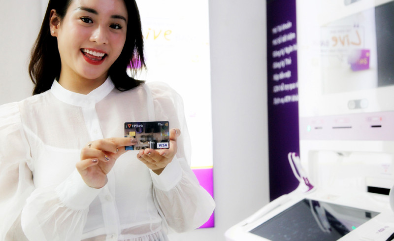 Mua 1 tang 1: Uu dai am thuc cho tin do sanh an dung the tin dung TPBank-Hinh-2