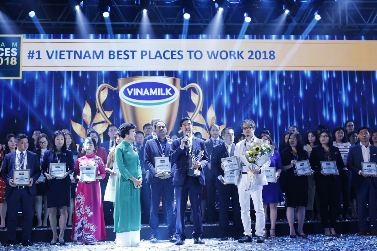 Vinamilk tiep tuc dung dau top 100 noi lam viec tot nhat VN 2018
