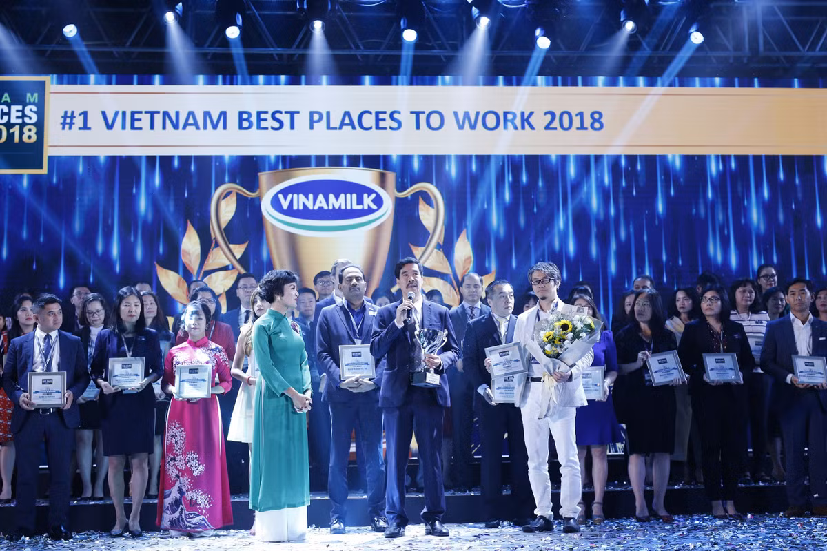 Vinamilk tiep tuc dung dau top 100 noi lam viec tot nhat VN 2018