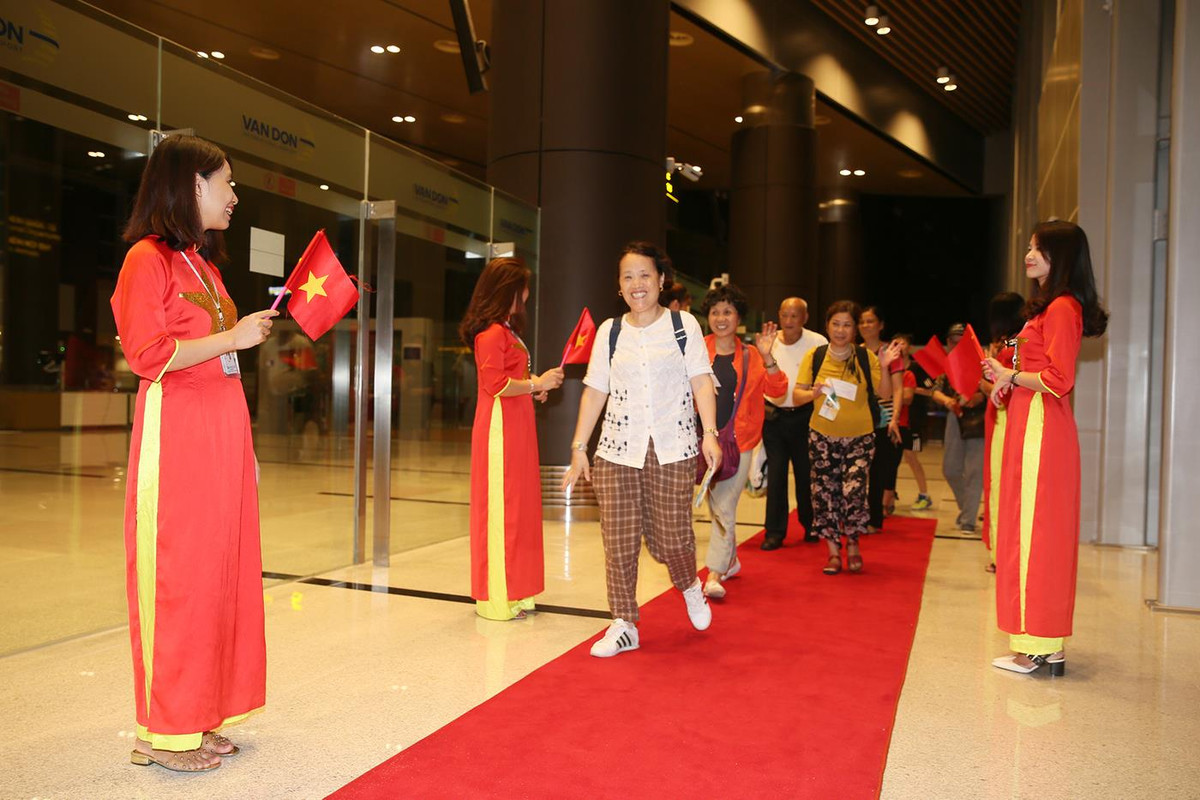 Cang hang khong quoc te Van Don mo them duong bay tu Ho Nam-Hinh-2