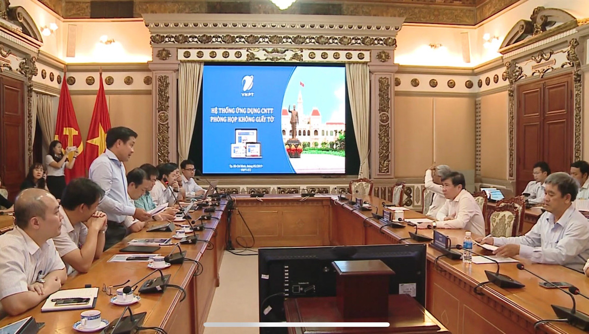 VNPT phat trien 2 ung dung huong toi Chinh phu khong giay to-Hinh-2