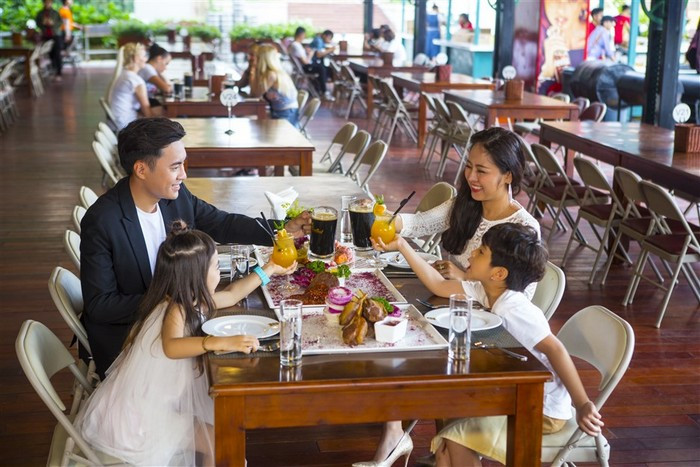 Cuc soc: Gia ve cap treo Ba Na dac biet danh cho du khach mien Trung - Tay Nguyen