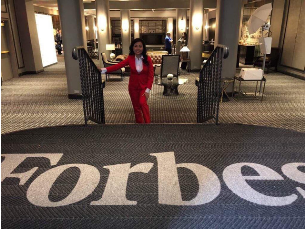 Nu doanh nhan Tran Uyen Phuong xac nhan thong tin lam viec voi Forbes (28/8/2018)