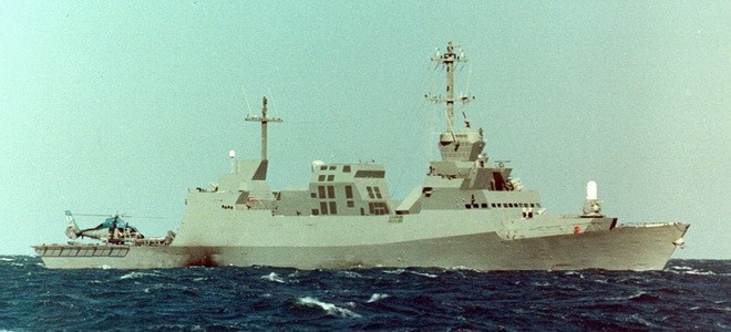 Tốc độ tối đa của Sa'ar 5 là 22 hải lý/h (37 km/h khi sử dụng động cơ diesel) hoặc 33 hải lý/h (61 km/h khi dùng động cơ turbine khí), tầm hoạt động 3.500 hải lý (6.500 km).