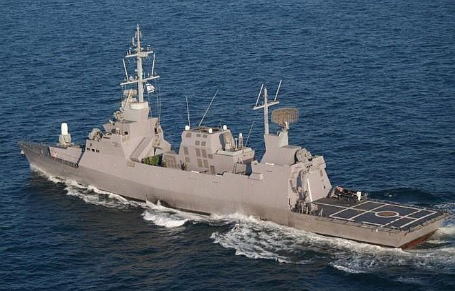 Sa'ar 5 có lượng giãn nước tiêu chuẩn 1.065 tấn và lên tới 1.275 tấn khi đầy tải; chiều dài 88,64 m; chiều rộng 11,88 m; mớn nước 3,45 m; thủy thủ đoàn 74 người (trong đó bao gồm 10 nhân viên hàng không).