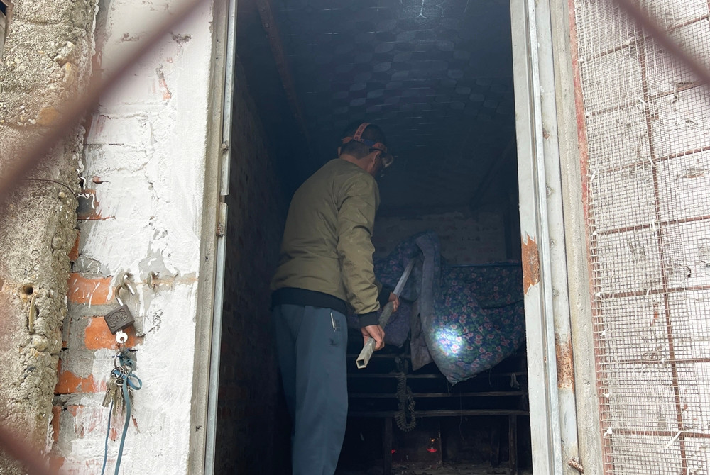 Trang trại gia đình ông Nguyễn Văn Quyết (Vĩnh Sơn) cũng đang nuôi hàng nghìn con rắn, chủ yếu là rắn rắn hổ mang.