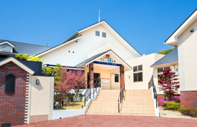 Bên trong khu nghỉ dưỡng ở Nhật Bản, nơi đặt chiếc bồn tắm bằng vàng nặng nhất thế giới.