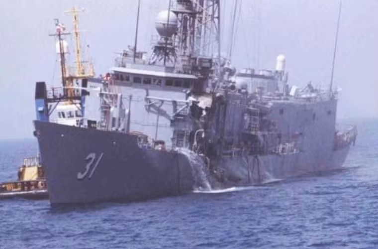 Hải quân Mỹ cũng từng là nạn nhân của dòng tên lửa chống hạm Exocet. Ngày 17/5/1987, tàu hộ vệ tên lửa USS Stark của Hải quân Mỹ đã bị trúng một quả tên lửa AM39 Exocet được phóng đi từ tiêm kích Mirage F1 của Không quân Iran. Vụ việc đã khiến cho 37 thủy thủ thiệt mạng, 21 người bị thương.