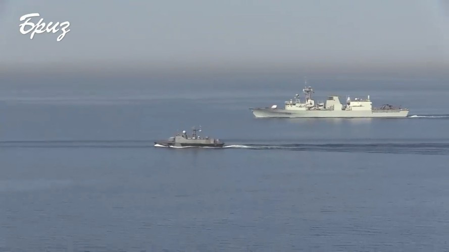 Giới phân tích nhận định rằng một tuyên bố như vậy từ phía Ukraine là rất kỳ lạ, bởi vì không có tình tiết nào rõ ràng được thông báo, ngoài ra cả hai bên đều không đề cập đã xảy ra tình huống va chạm trên biển.