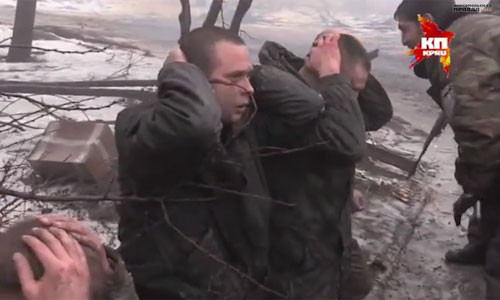 Kiev che giau thuong vong that o san bay Donetsk?