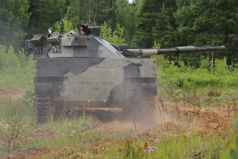 "Với sức mạnh tấn công cùng khả năng cơ động vượt trội, xe tăng hạng nhẹ Sprut-SD hoàn toàn đủ sức đánh bại những cỗ tăng chủ lực như Abrams và Merkava hoặc bất kỳ cỗ tăng hạng nặng nào trên thế giới", Đổ bộ đường cho biết.