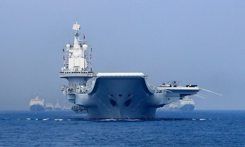 Tháng 4/1998, Bộ trưởng Thương mại Ukraina Roman Shpek thông báo giá thắng thầu là 20 triệu USD cho Chong Lot Travel Agency Ltd., một công ty nhỏ có trụ sở tại Hồng Kông mua để làm trung tâm giải trí.