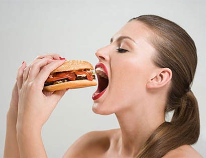 Nếu ăn uống vô độ một thời gian dài, người bị bệnh dễ mắc thêm các rối loạn tâm thần nguy hiểm khác như hội chứng ám ảnh cưỡng bức, trầm cảm...