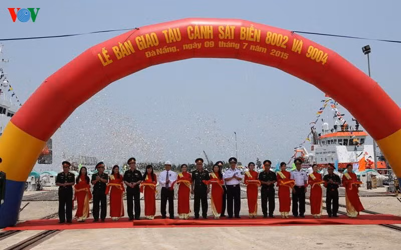 Can canh tau cuu ho va tuan tra hien dai cua Canh sat bien