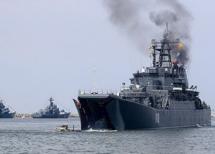 "Bên cạnh đó, mọi sự thù địch đều có thể kết thúc một cách rất tồi tệ, mà có lẽ Latvia sẽ nhận ra ở thành phố Riga nếu tiếp tục theo đuổi một chính sách không mấy thân thiện nhằm chống lại Nga", trang Avia-pro nói rõ.